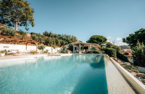 Villa Michaela con piscina privata e vista mare - Foto 12