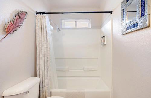 Southwest Escape 2 Bedroom with Private Entry and Patio - Foto 27