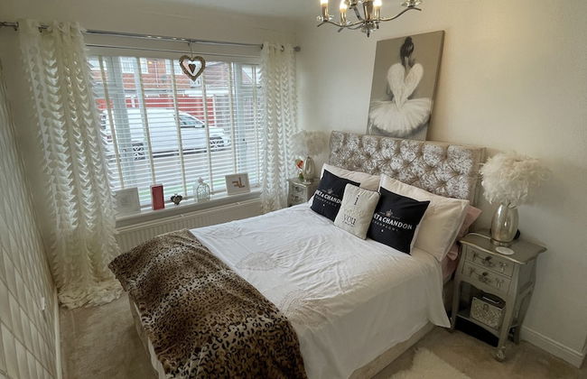 Beautiful 2-bed Bungalow in Canvey Island - Foto 6