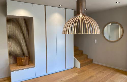 LAKESIDE LODGE - Photo 12