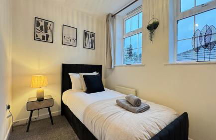 Stylish & Comfortable 2-Bedroom Flat in Bessacarr, Doncaster - Foto 4