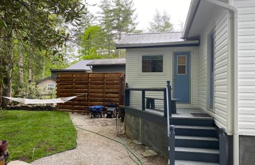 River Run Cottage Modern 2BR Waterfront Retreat in Linville Land Harbor - Foto 30