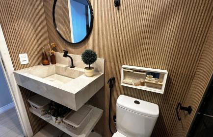 Apartamento sofisticado com garagem no centro - Foto 53