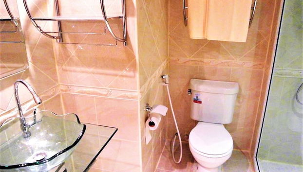 Ducha del cuarto de baño