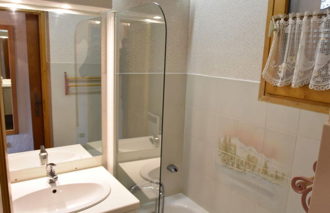 4-6 Pers. Holiday Appartment Near Center of Champagny - Foto 22