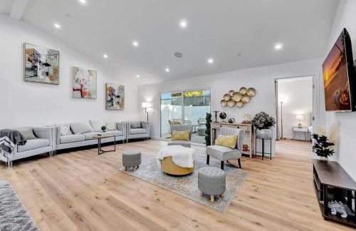 LA Home near Universal Studios and Hollywood - Foto 25