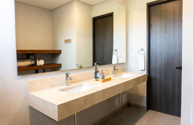 The Garden Suites - Photo 9