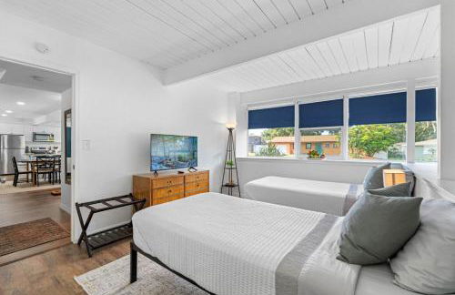 Amazing Mid Century Coastal, Heated Pool, Beaches - Foto 41