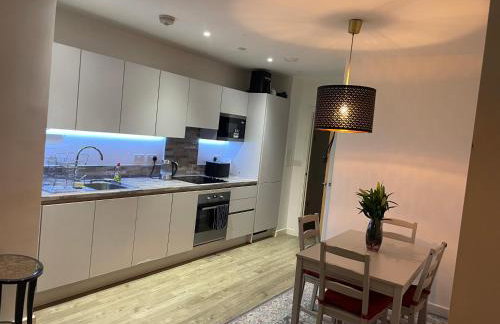 Luxury unit with free Parking NEAR WEMBLEY STADIUM Book Now - Foto 3