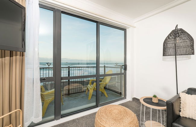 Esplanade Apartments - Photo 38