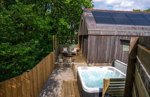 Mint Lodge 1BR with Hot Tub near Black Mountain - Foto 36