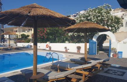 Thira's Dolphin - Foto 48