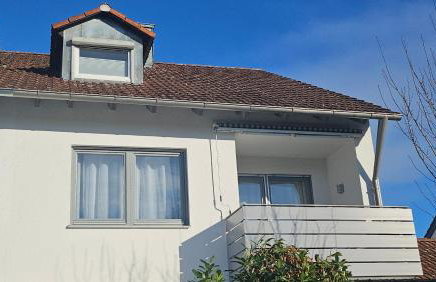 CASA8070 - Exklusive große Maisonette-Wohnung 91 qm für Familien, Gruppen, Geschäftsreisende, inklusive Parkplatz, WLAN, Kaffee und Tee, voll ausgestattet für 1 bis 9 Personen, zentrumsnah an der Autobahn A9 Ingolstadt-Süd - Photo 16