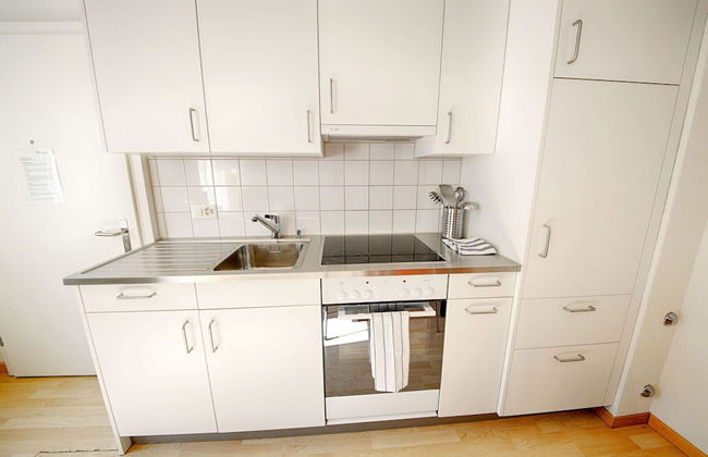 ZH Keita - Stauffacher Hitrental Apartment - Photo 4