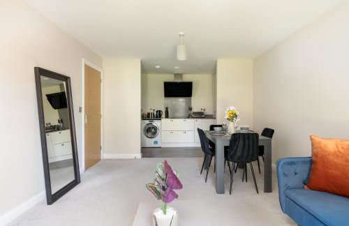 Perfect for Silverstone - Stylish 2BR - Free Parking - Foto 12