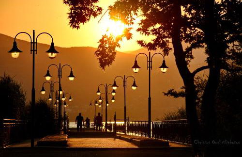 Kasoni Home , Απόλυτα κεντρικό διαμέρισμα μπροστά στη λίμνη - Foto 51