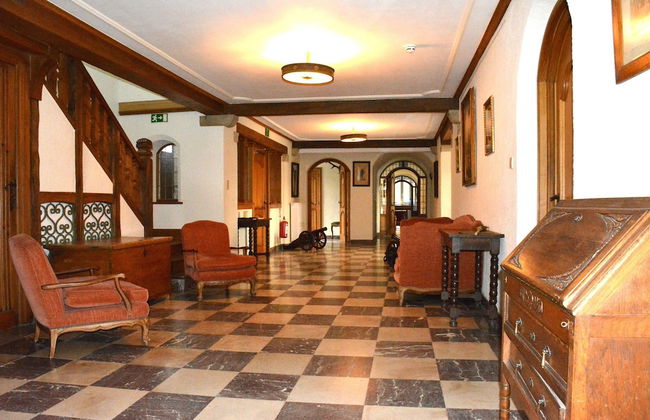 Castle in Ardennes Near Forest & Sauna - Foto 3