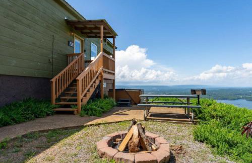 Fish Tales Cabin with a private hot tub - Foto 6