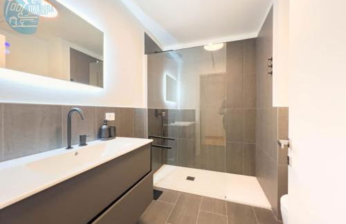 Blue Palace 5D Tirabora Short Rent - Photo 6