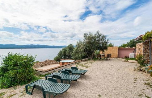 Awesome Home In Nerezisca With Wifi - Foto 9