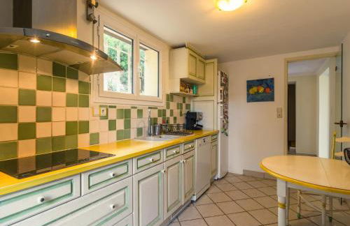 Villa in Hyères near Beach & Pool - Foto 13