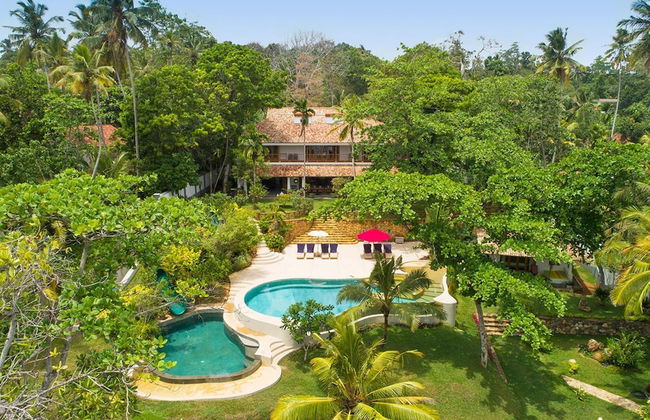 A Sophisticated Spacious Beach Villa With 20 Meter Water Slide - Foto 1