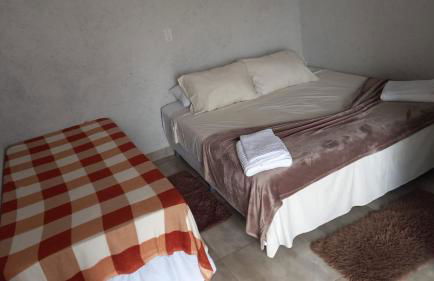 Hospedaria Recanto das Flores, perto Thermas - Foto 20