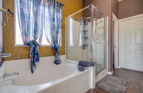 Family Fun Retreat Themed Rooms BBQ & Golf Course - Foto 32