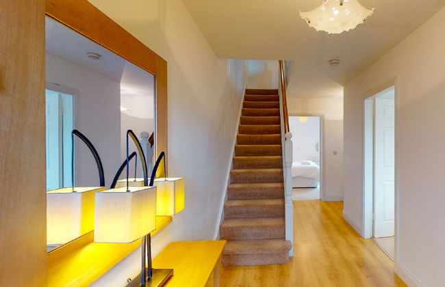 3 bedroom House in Killaloe with garden - Photo 8