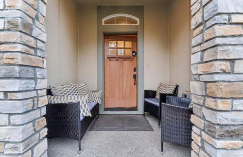 Spacious family and kids friendly house with backyard, fireplace, grill perfect for work crews - Foto 16