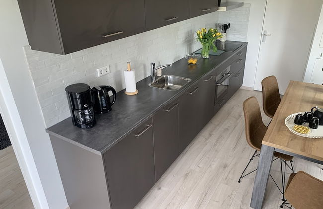 Cozy Holiday Home in Zonnemaire Near Lakebeach - Photo 20