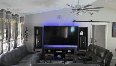 PoolSide Paradise - Foto 1