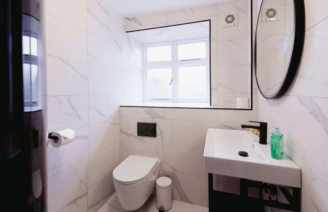 Host Stay Iris Cottage - Foto 8