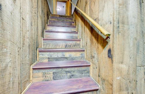 Hidden Gem Falls Cabin with Creek and Game Room - Foto 14