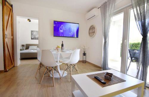 Relaxing holiday home with shared pool - Foto 9