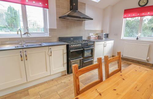 1 Rhys Terrace - Photo 12