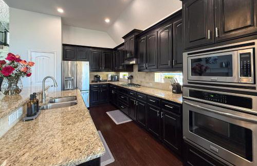Modern Home w/ Office: Near Parks, Lake & Golf! - Foto 11