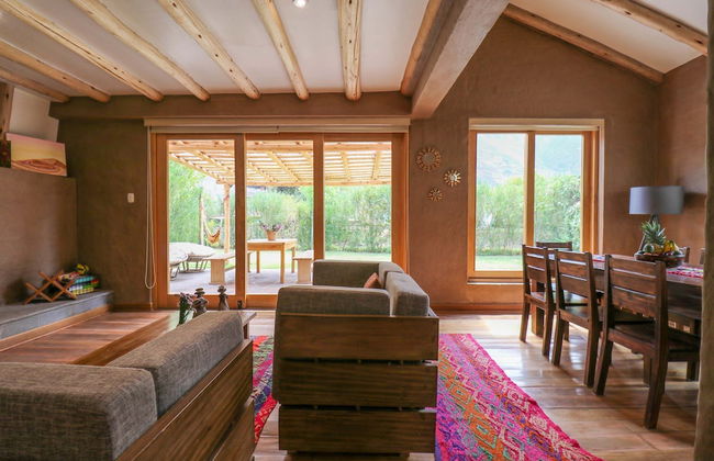 w Majestic 3BR House in Villa Sagrado - Foto 15