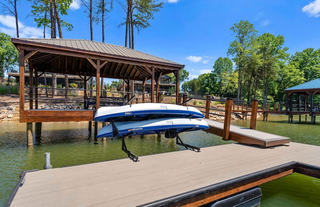 Blue Heron by Avantstay Lakefront Dock Pool Theater Sleeps 22 - Foto 75