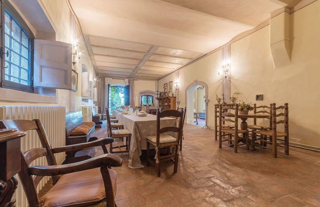 Bomarzo Ancient Villa - Photo 19