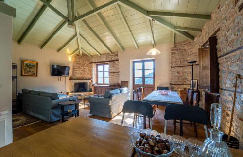 Villa Korfes-Πέτρινη Τριώροφη Βίλα-Άνεση & Ιδιωτικότητα - Foto 22