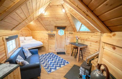 Chestnut Tree House with Hot tub & Sauna - Foto 13