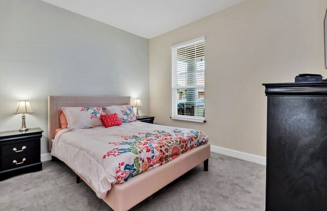 Serenity 3 Bed Townhome 3 Bedroom Townhouse by RedAwning - Foto 7