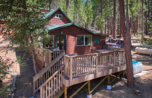 Beetlebark Bungalow- Inside Yosemite w/ hot tub EV charging cable - Foto 16
