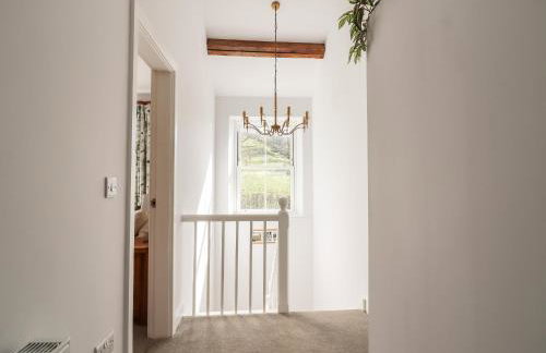 1 Hull House Cottage - Photo 9