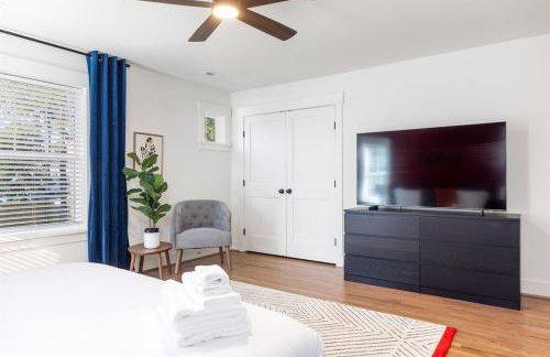 Disc Golf Getaway - Hot Tub, Soaking Tub, Games - Near Uptown - Foto 3