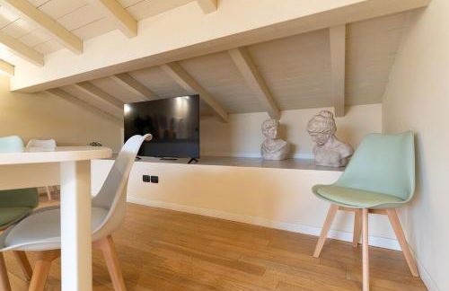 BolognaCentro 9 People Loft Private Lift and Terrace - Photo 43