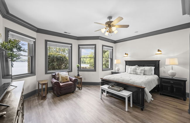 Make a Big Splash in 7BR Lake Norman Home! - Foto 13