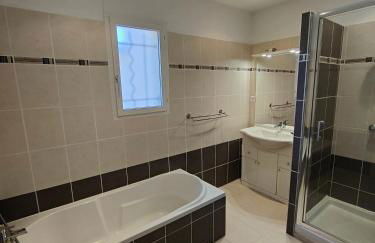 Gîte Charmant avec Piscine et Terrasse en Provence MDV - Foto 7