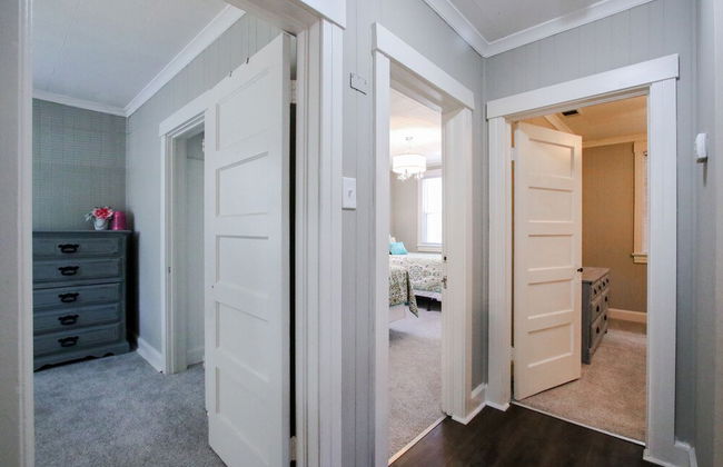 Historic Cottage for 6 Porch swing Pets - Foto 39